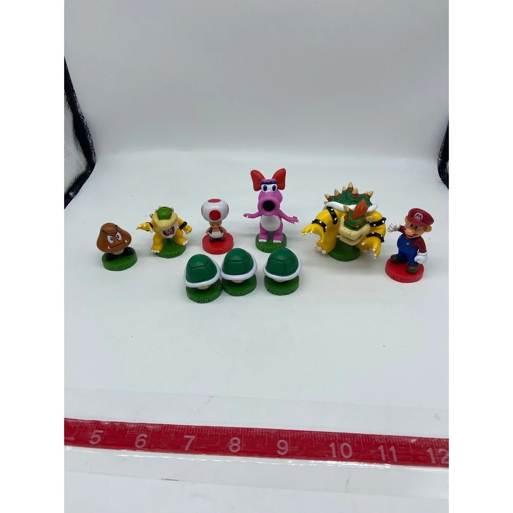 Nintendo Super Mario Collector Chess Replacement Pieces Mario Bowser Birdo 9pc